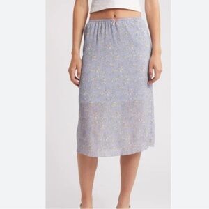 NWT All‎ in favor floral crinkle midi skirt in blue/white/yellow size XL